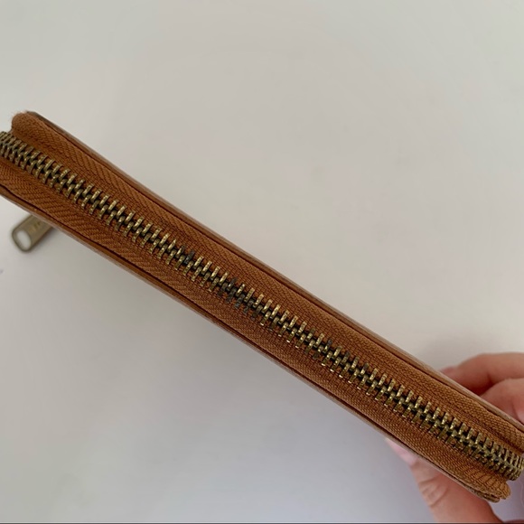 Herschel Supply Company Wallet - Picture 6 of 8